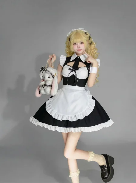 Cutout Heart-Gate Maid Lolita Cosplay Outfit - Strapless Tube Dress with Sharp Collar Caplet & Frilled Sleeves 6-Piece Uniform Set